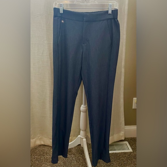 Figs Scrub Set - Picture 4 of 6